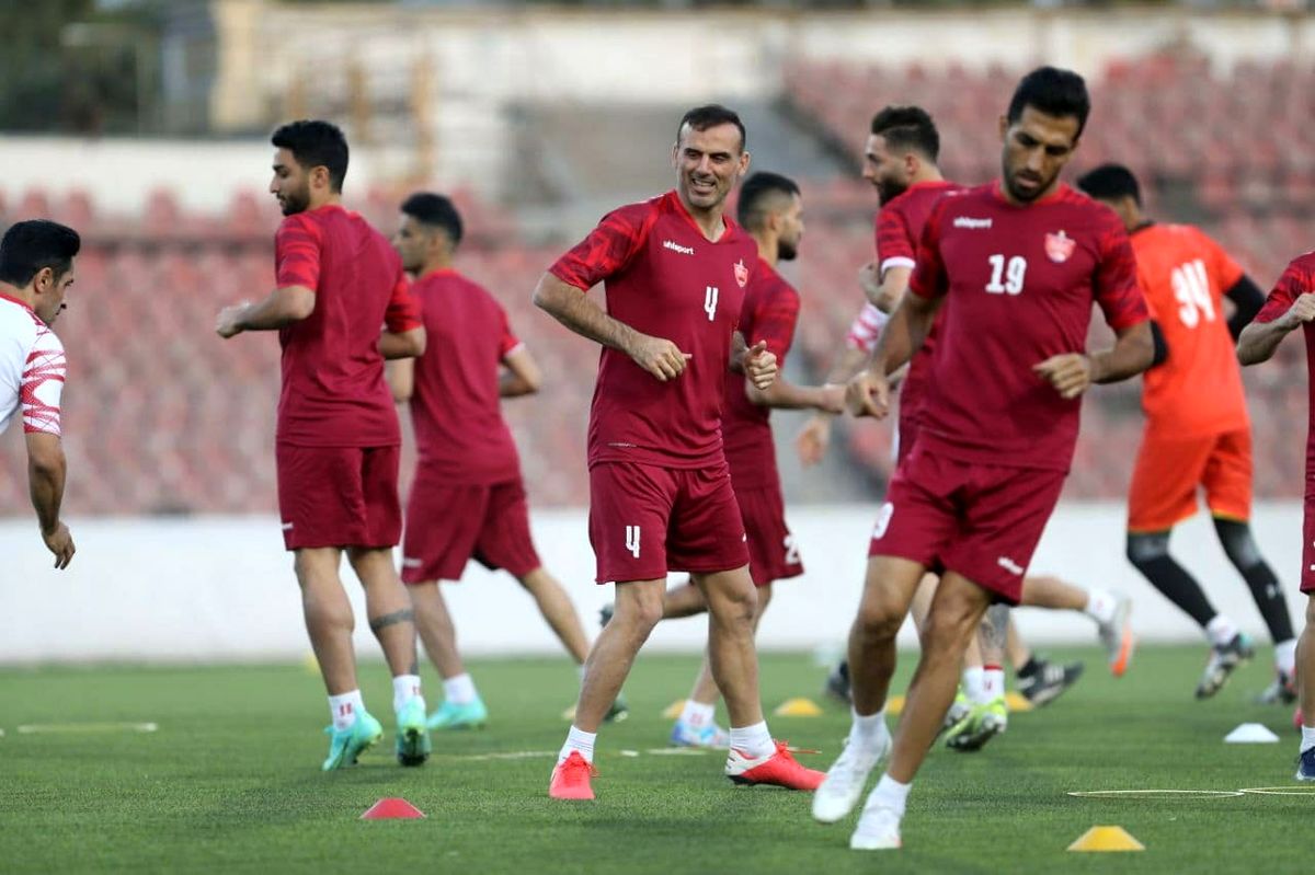۱۱ ستاره یحیی در بازی با استقلال تاجیکستان