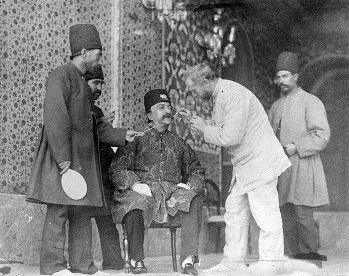 نقش ناصرالدین‌شاه در تغییر روز شهادت امام حسن