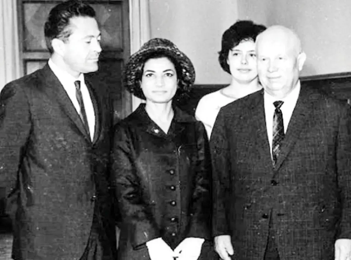 صد سال صد قصه| کینه محمدرضا پهلوی  از خروشچف