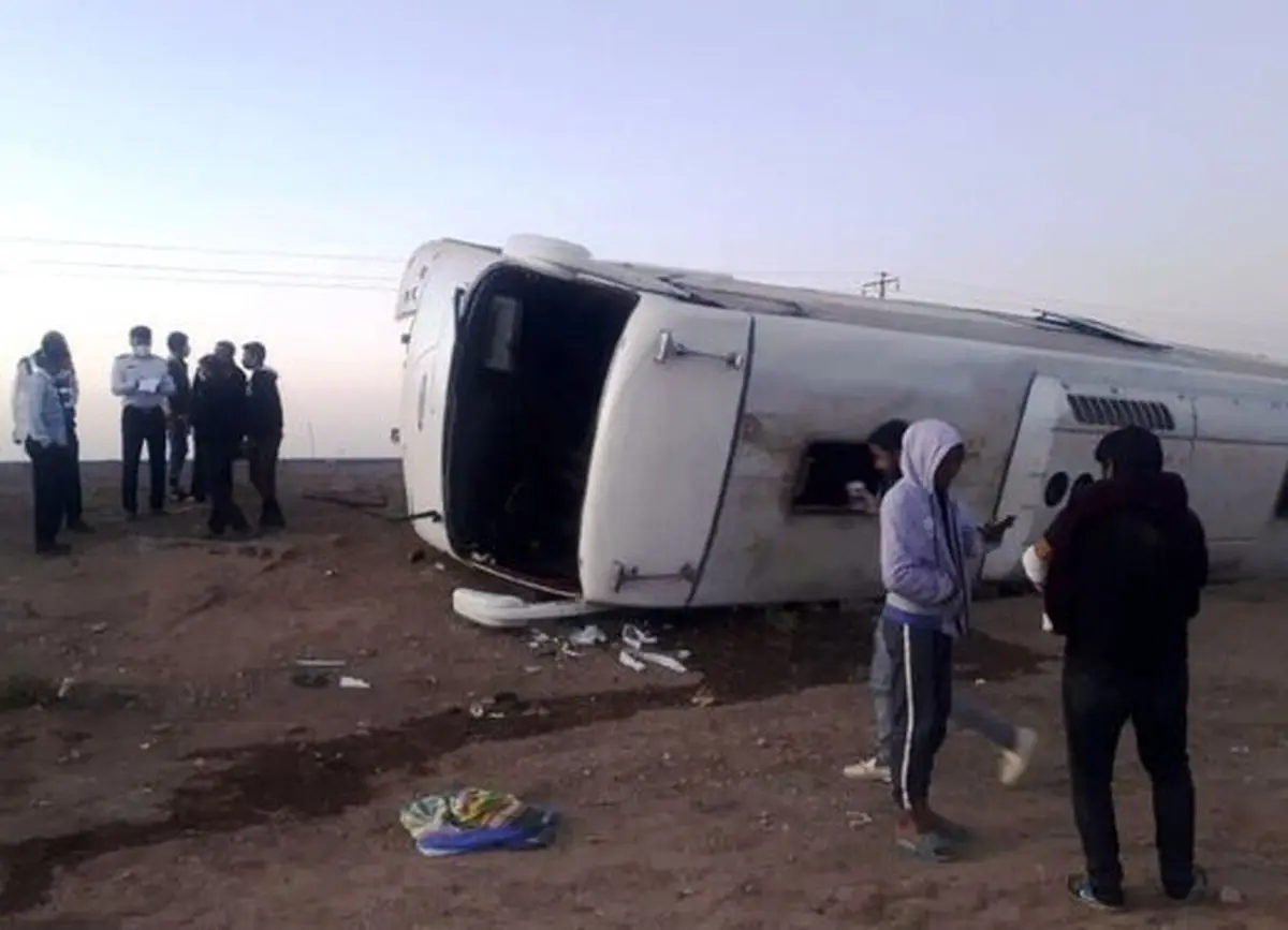 تصادف دو اتوبوس در استان سمنان جان سه‌نفر را گرفت