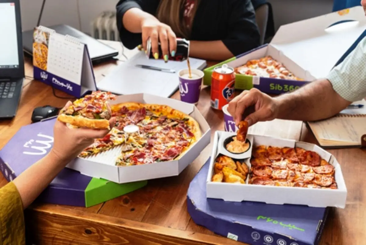 به جای یاد گرفتن آشپزی رستورانت را عوض کن