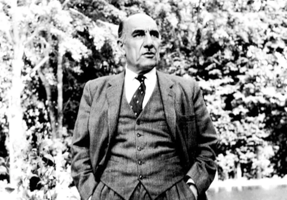 صد سال صد قصه| ضربه‌ سنگین‌ جلال‌الدین‌ تهرانی