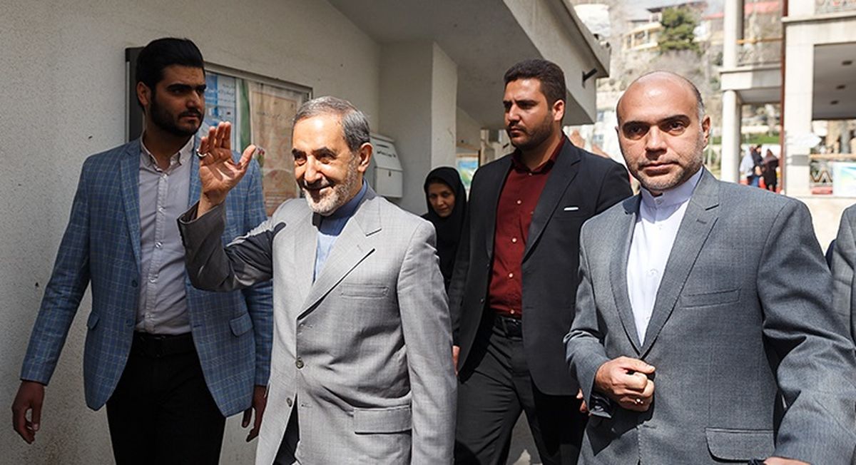 شوخی استثنایی با علی اکبر ولایتی را تماشا کنید