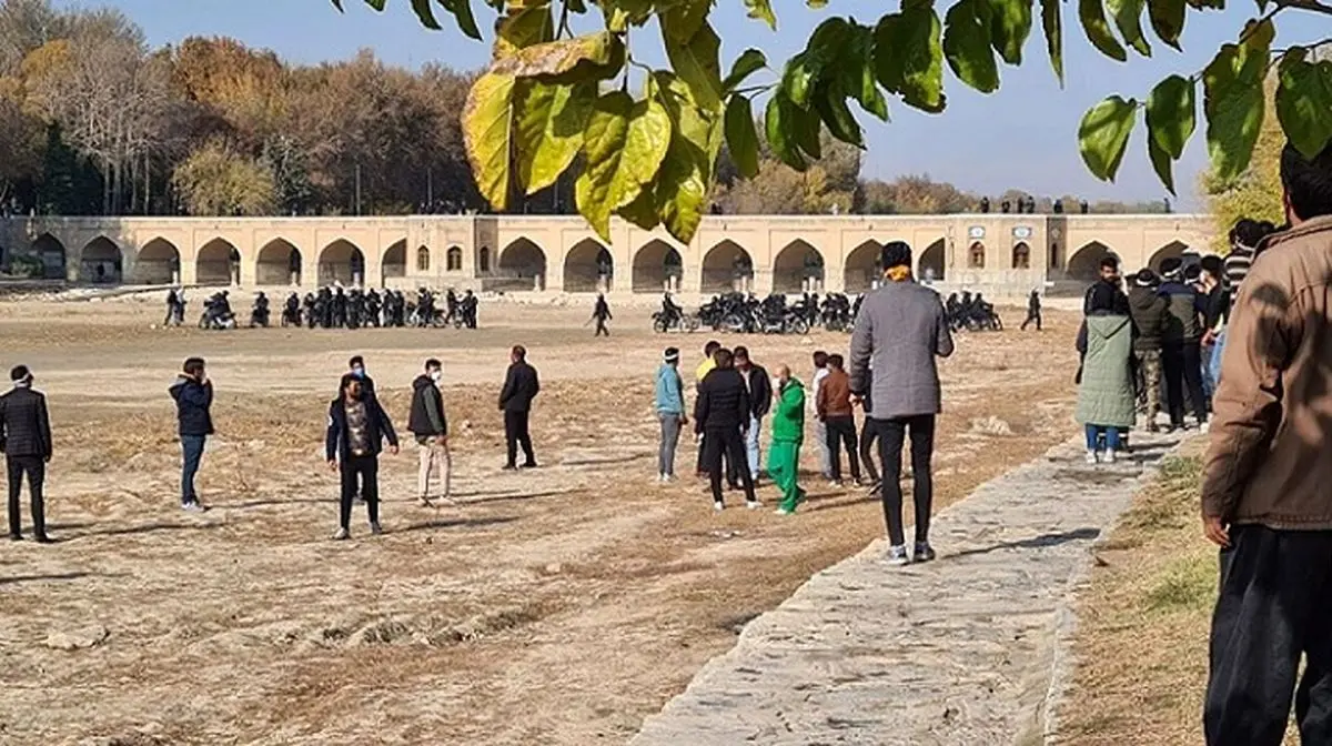 تعدادی از دستگیرشدگان روز ۵ آذر در اصفهان آزاد شدند