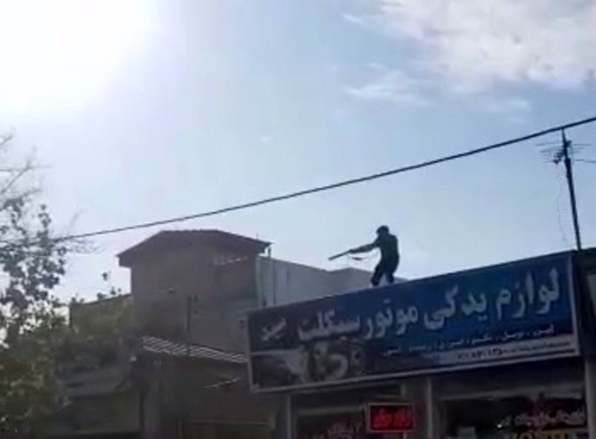 ببینید | درگیری مسلحانه اراذل و اوباش در علی‌آباد گلستان