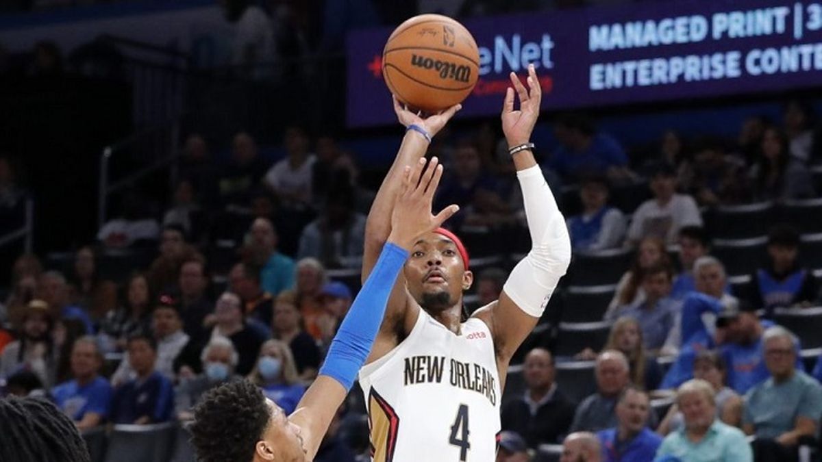اتفاق عجیب در NBA؛ دو پرتاب سه امتیازی در یک ثانیه