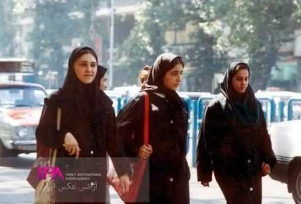 قاب تاریخ| از تعمیرگاه‌های زنجیره‌ای پیکان‌ تا شاملو و ساعدی