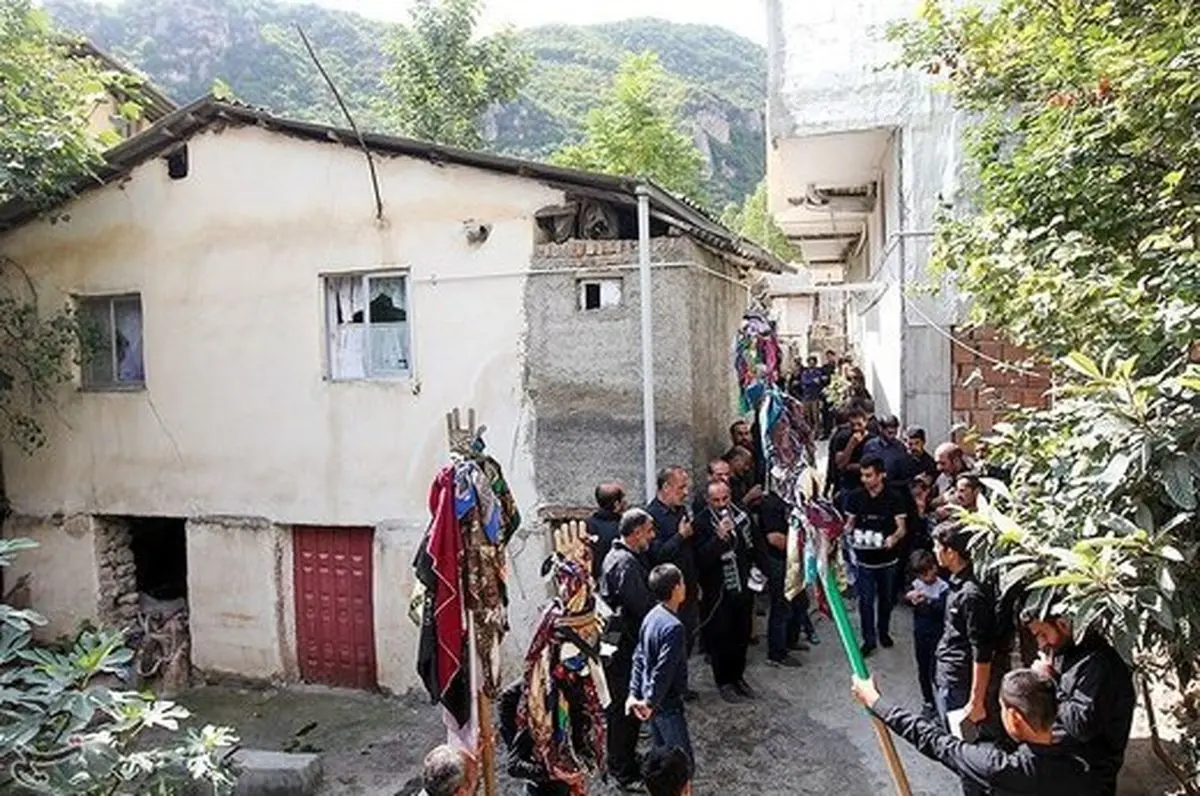 توقف ساخت هتل پنج طبقه در روستای زیارت به دستور دادستانی