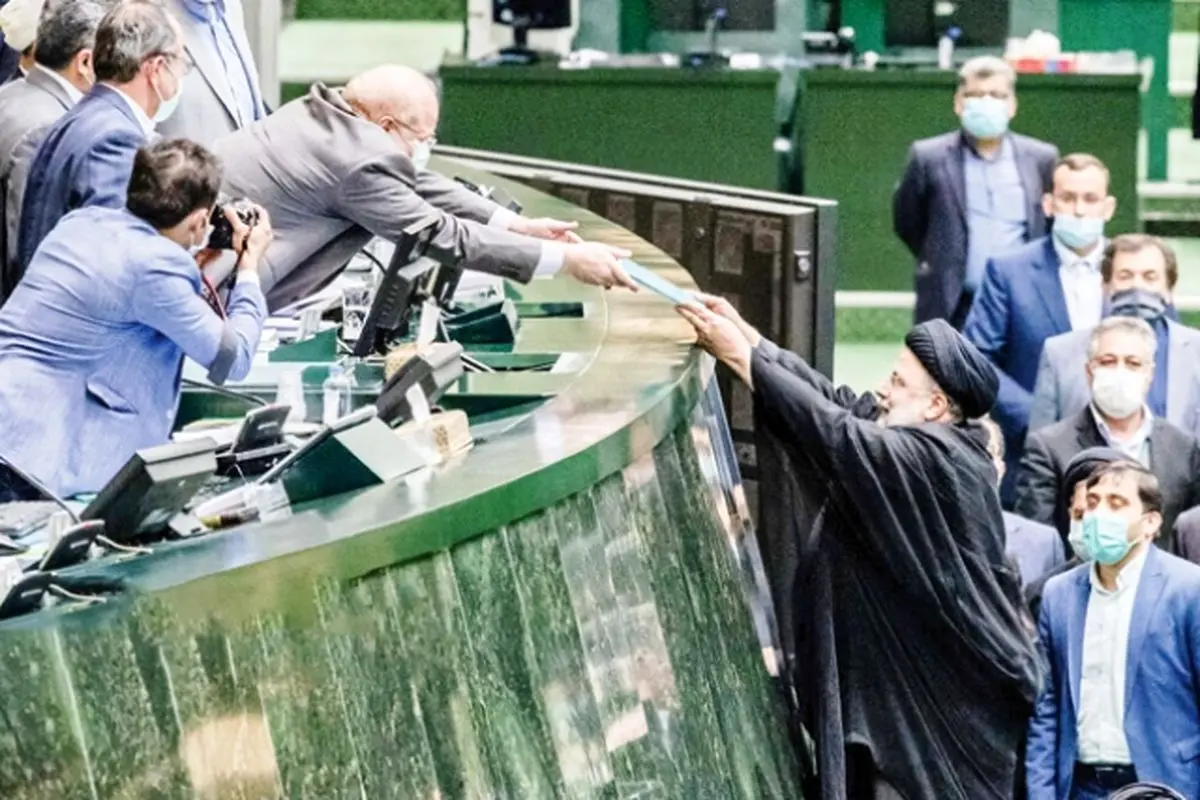 با عرض پوزش بازنشستگی شما دو سال عقب افتاد!