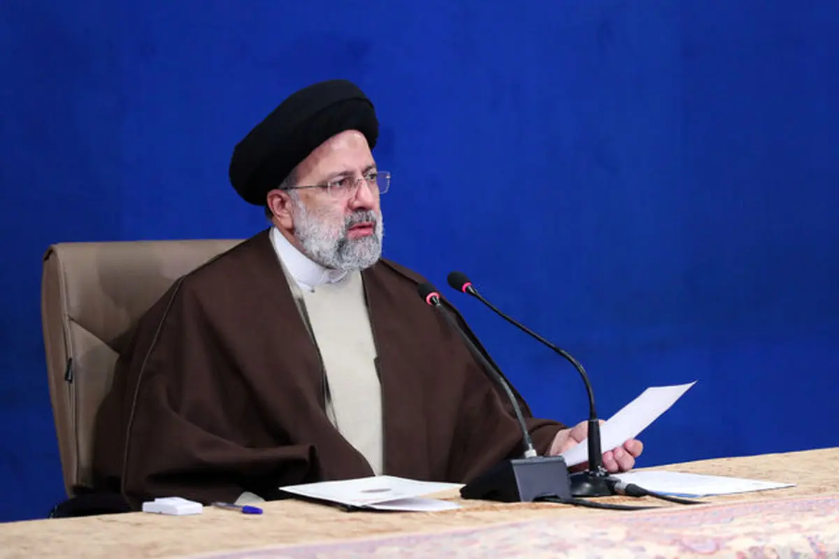 اظهارات مهم رئیس‌جمهور درباره بورس در سفر به قم