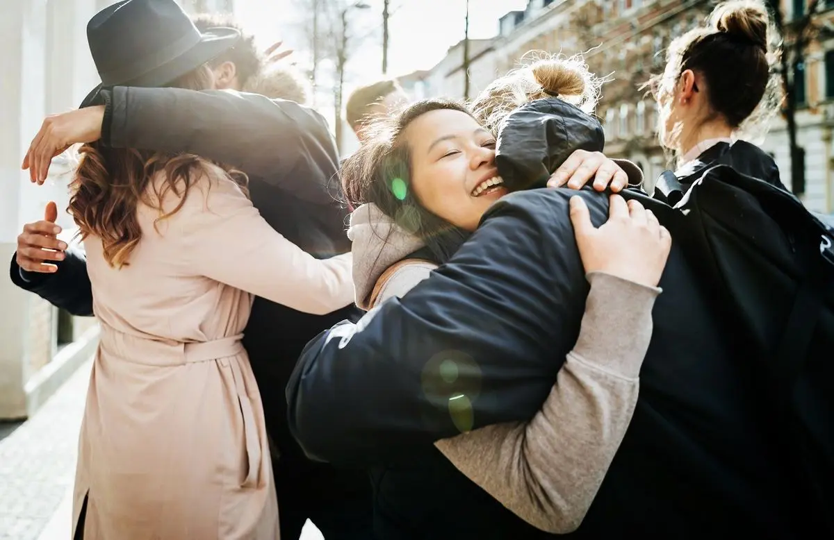 بهترین شیوه علمی برای بغل کردن اعلام شد