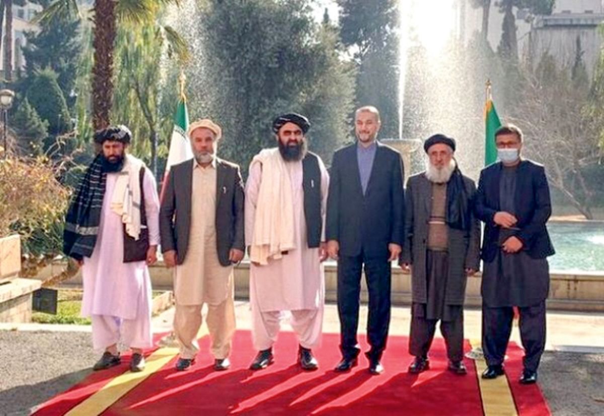 طالبها در ایران چه میکنند؟