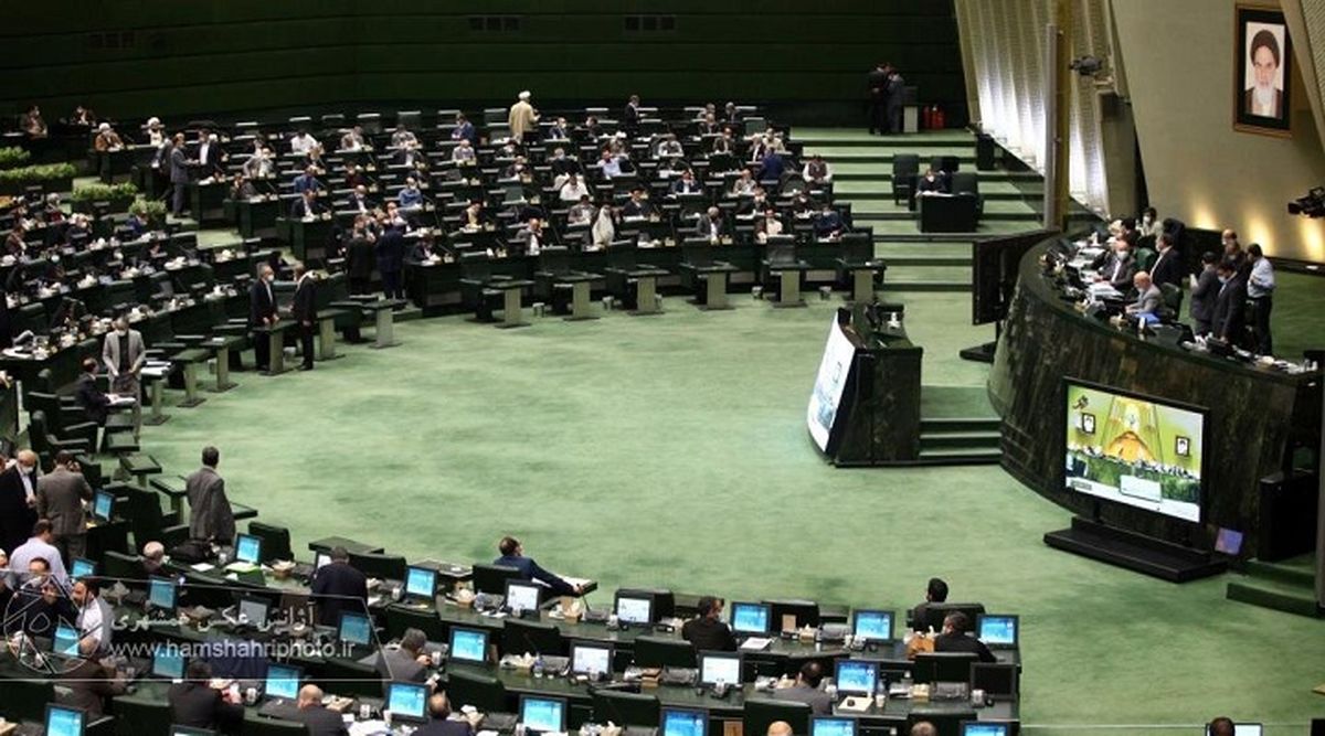 روایت متفاوت نمایندگان از تزریق امروز آسترازانکا در بهارستان