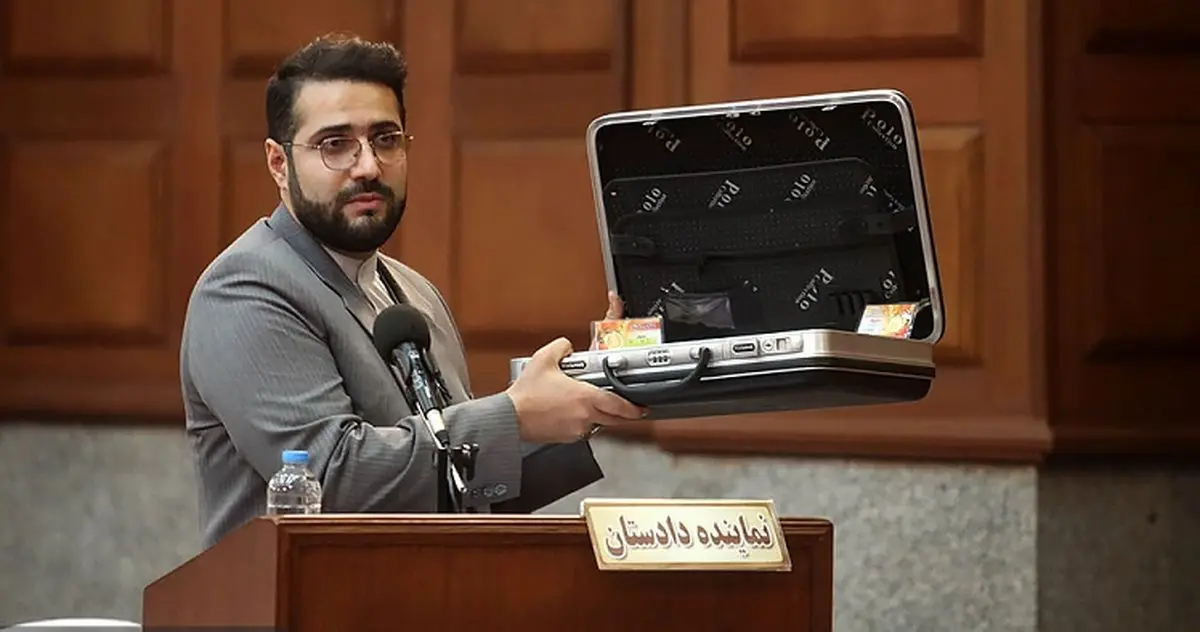 ادعای یک متهم: دریافت «هبه» در شهرداری‌ها مرسوم است!