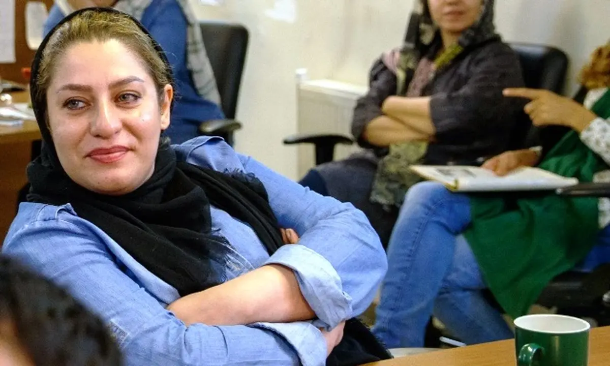 درباره آسترازنکا،‌ شیده لالمی، ‌صادق زیبا‌کلام و...
