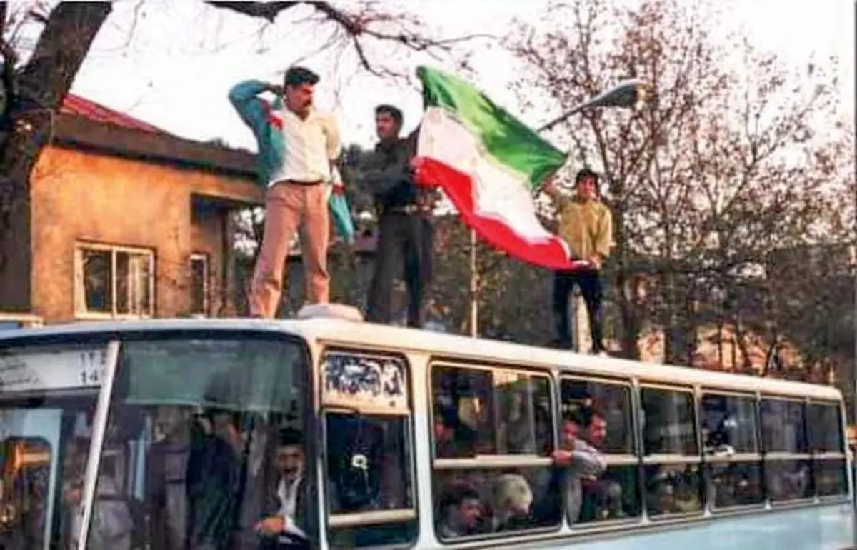 قاب تاریخ| تحصن در مجلس، جشن صعود و مهدی هاشمی