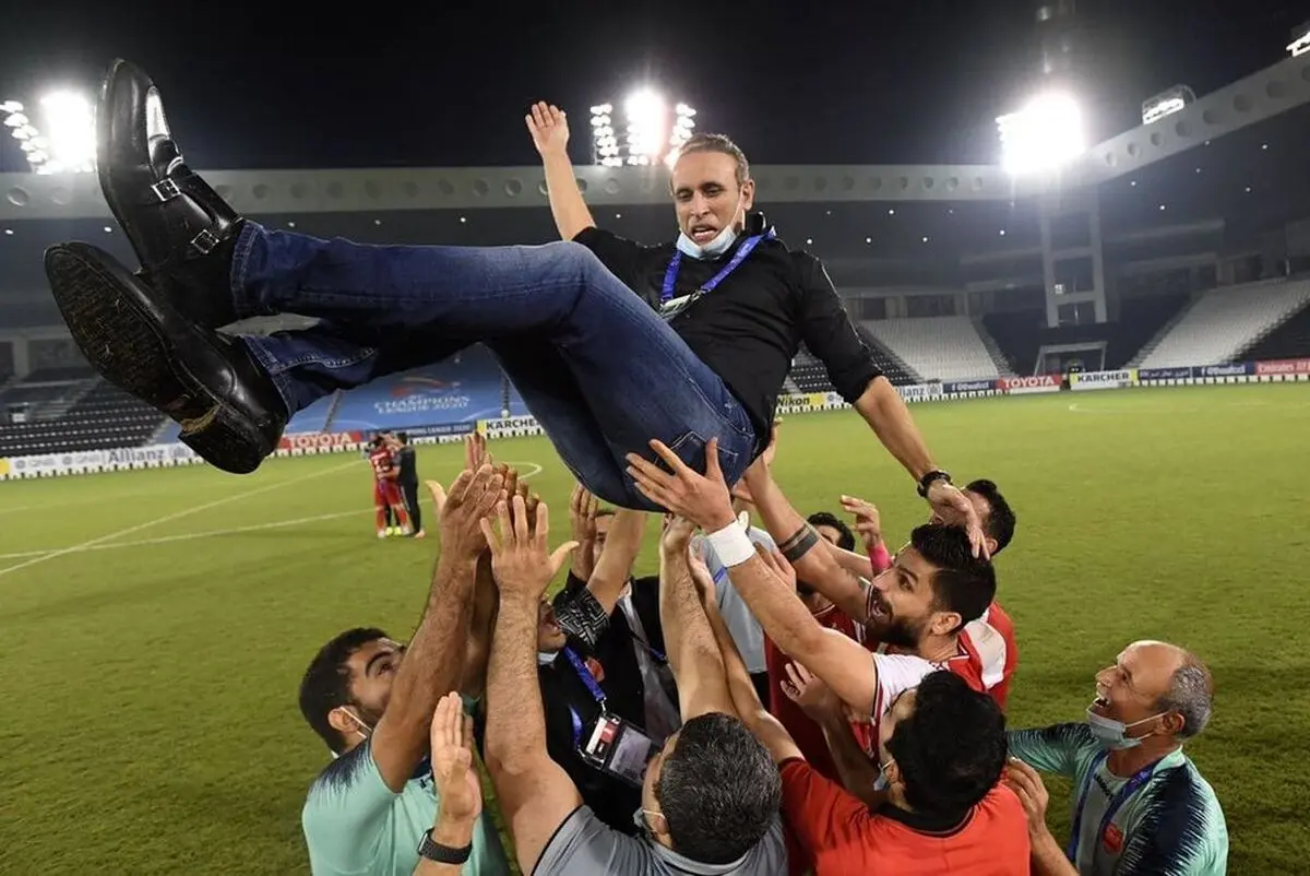 فوری | گل‌محمدی از سرمربیگری پرسپولیس استعفا داد