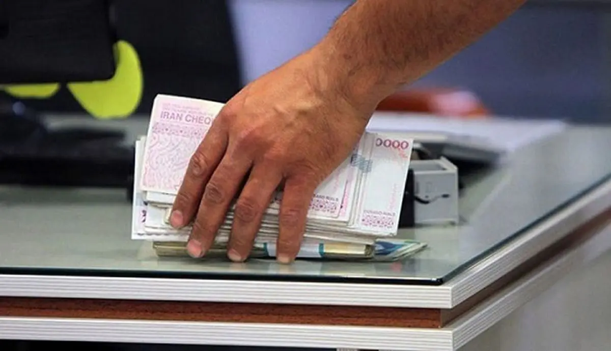 دستور وزیر اقتصاد: بانک وام بدون ضامن نداد، مدیرشعبه را برکنار کنید