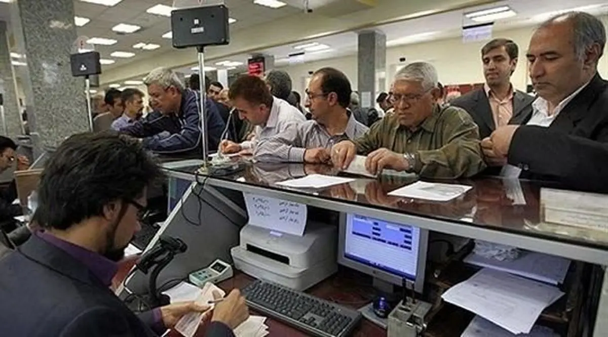 پرداخت وام ۱۰۰ میلیون تومانی به کارمندان و بازنشستگان