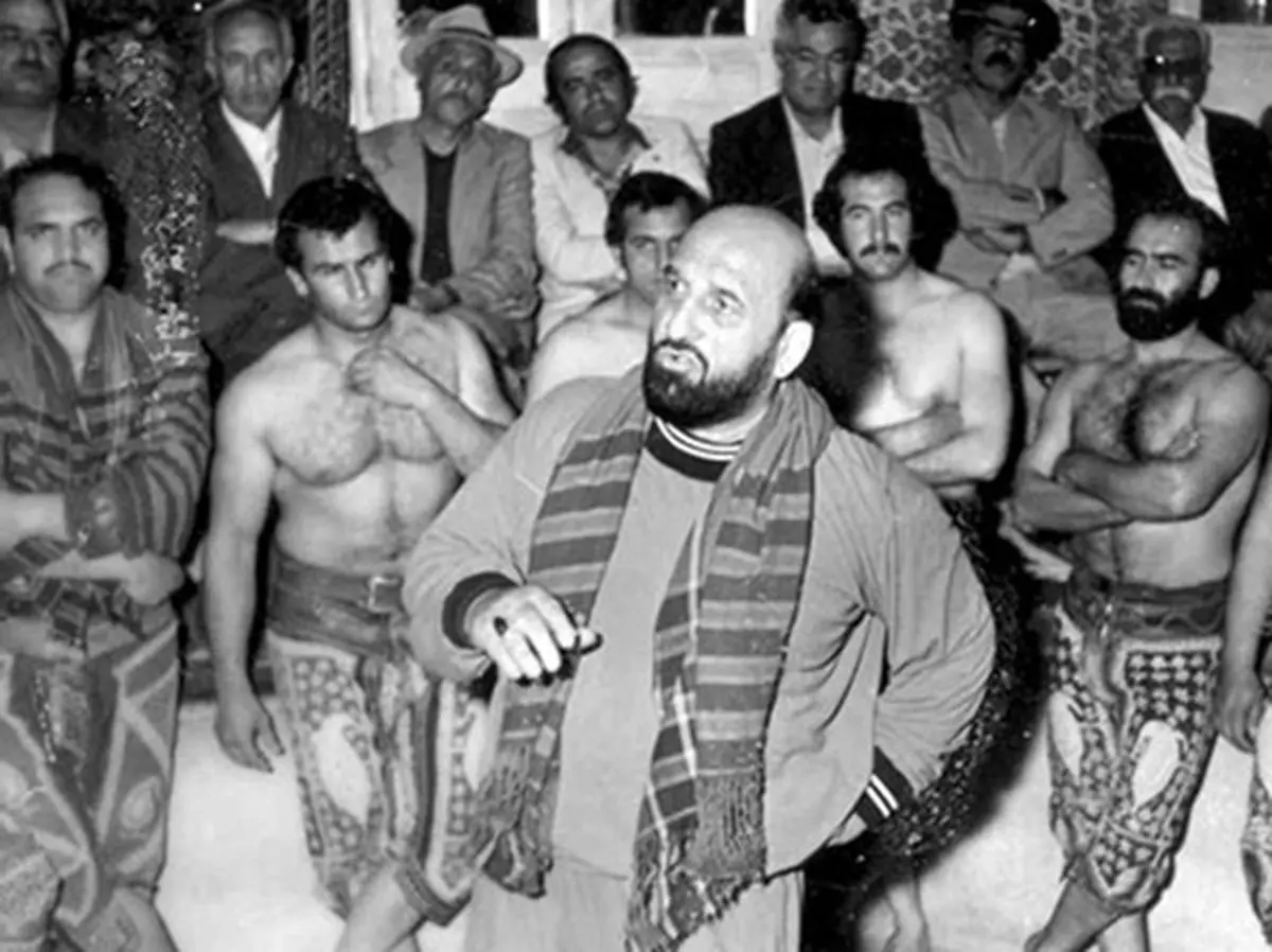 ‌اختلافات ازلی و ابدی| لوطیان نخل‌‌کِش و چماق سرنقره