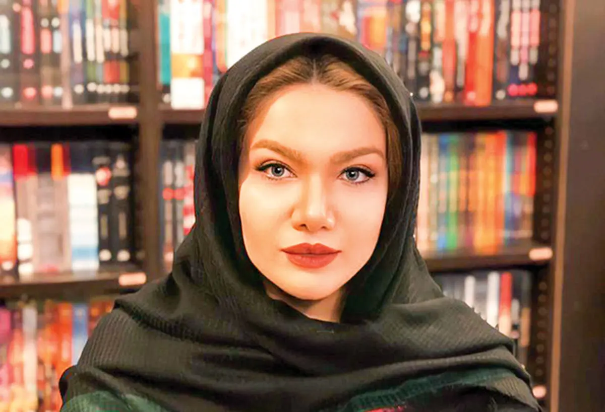 گفتگو با ستاره روشن‌ به مناسبت انتشار کتاب مطرّد