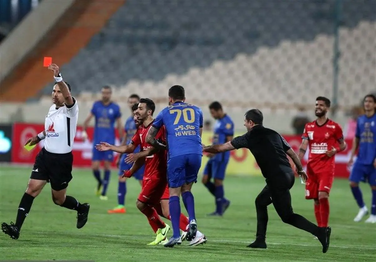 دربی شروع نشده، دعوای استقلال و پرسپولیس شروع شد