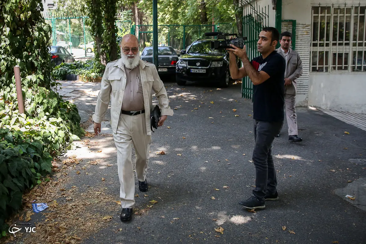 مهدی چمران در آی‌سی‌یو بستری شد