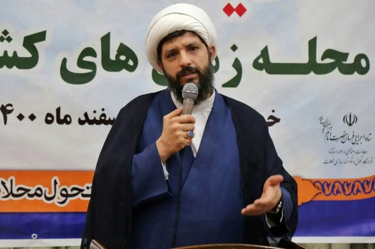 ببینید | اعتراض یک امام‌جمعه به معاون وزیر برای هدیه ۸۰ میلیونی