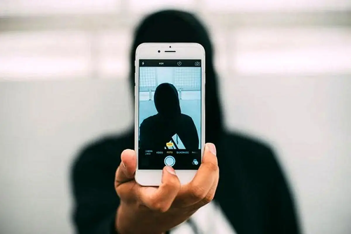 کسی با عکس من ‌پروفایل فیک ساخته، چه کنم؟