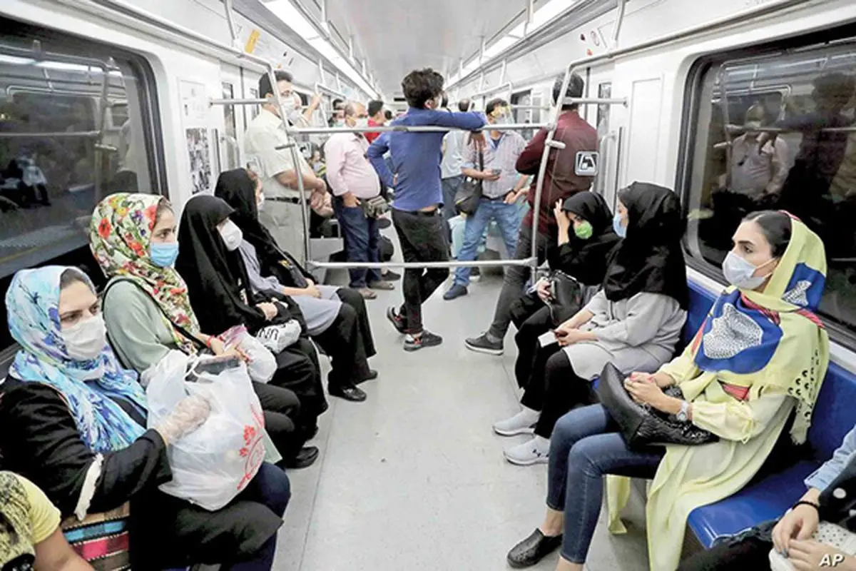 عمل شنیع مسافران مترو و جوان بخت برگشته!