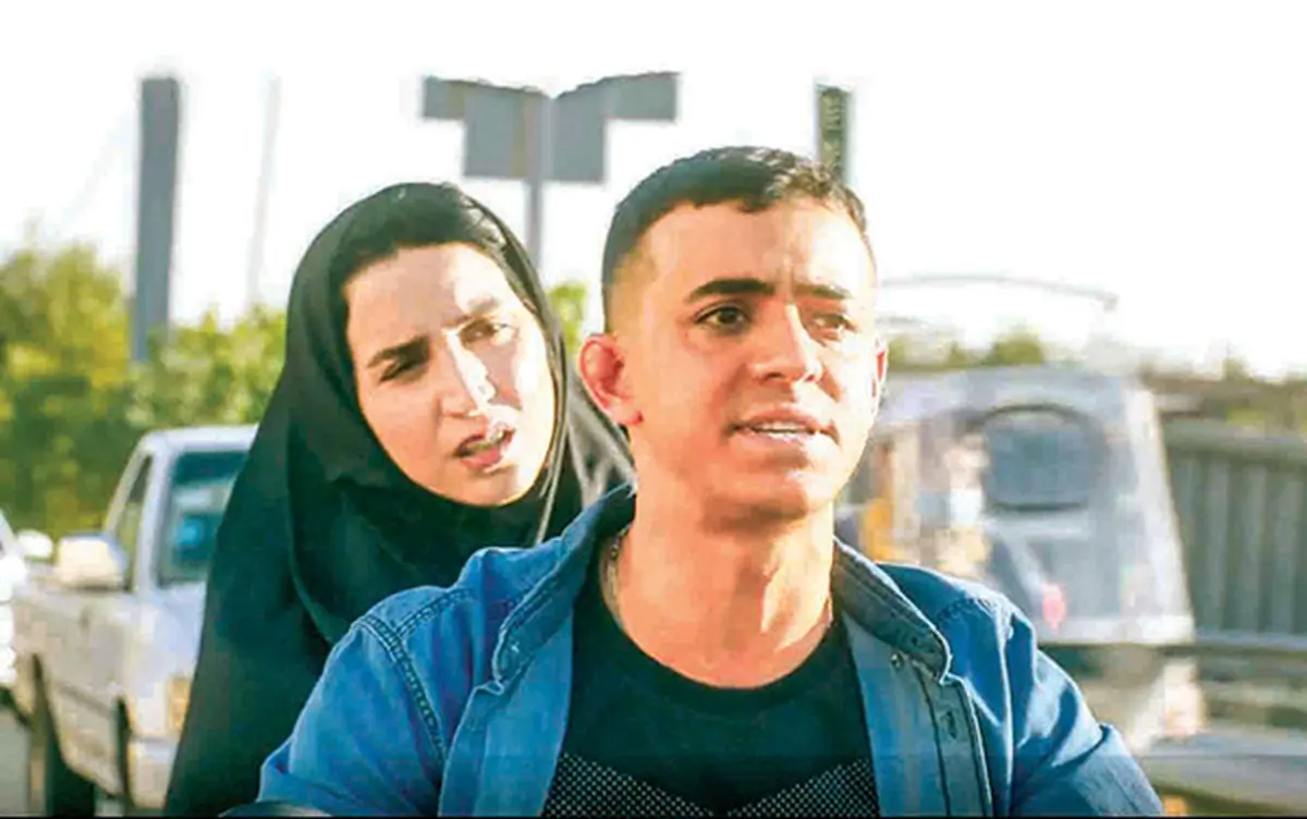 پیروزی یاغی با سرپنجه پارسا، شادمان و دیگران