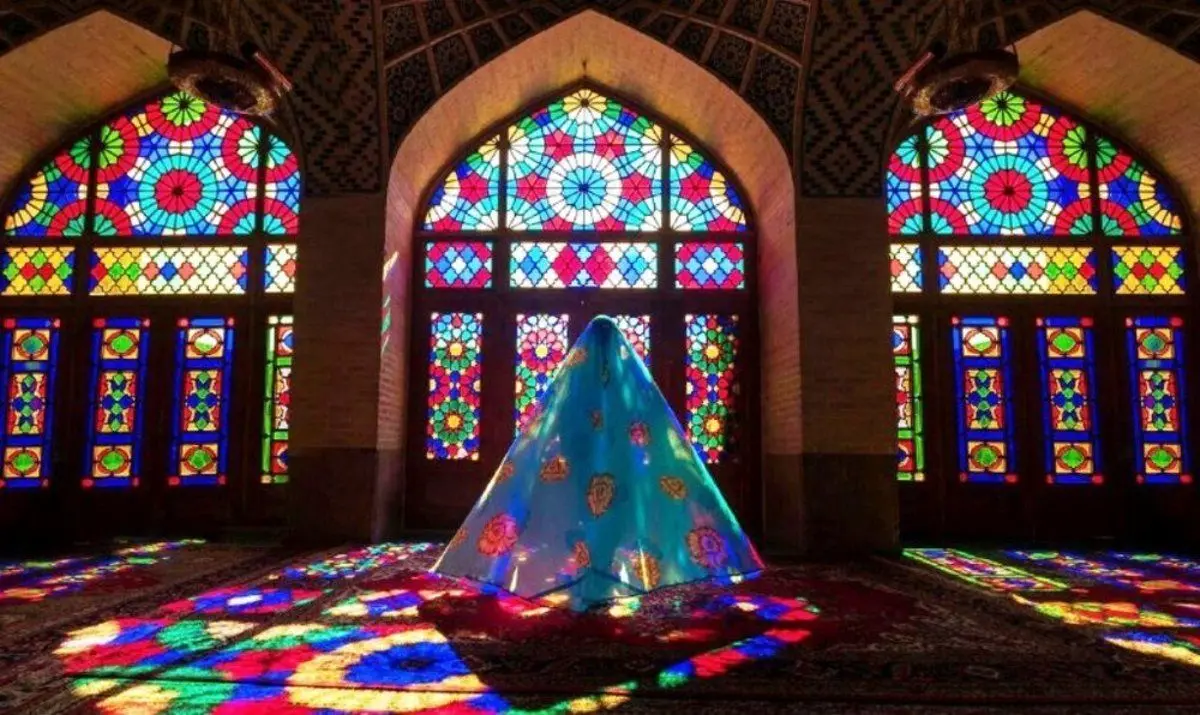 محدودیت‌های عجیب و تازه برای بازدیدکنندگان از مسجد نصیرالملک