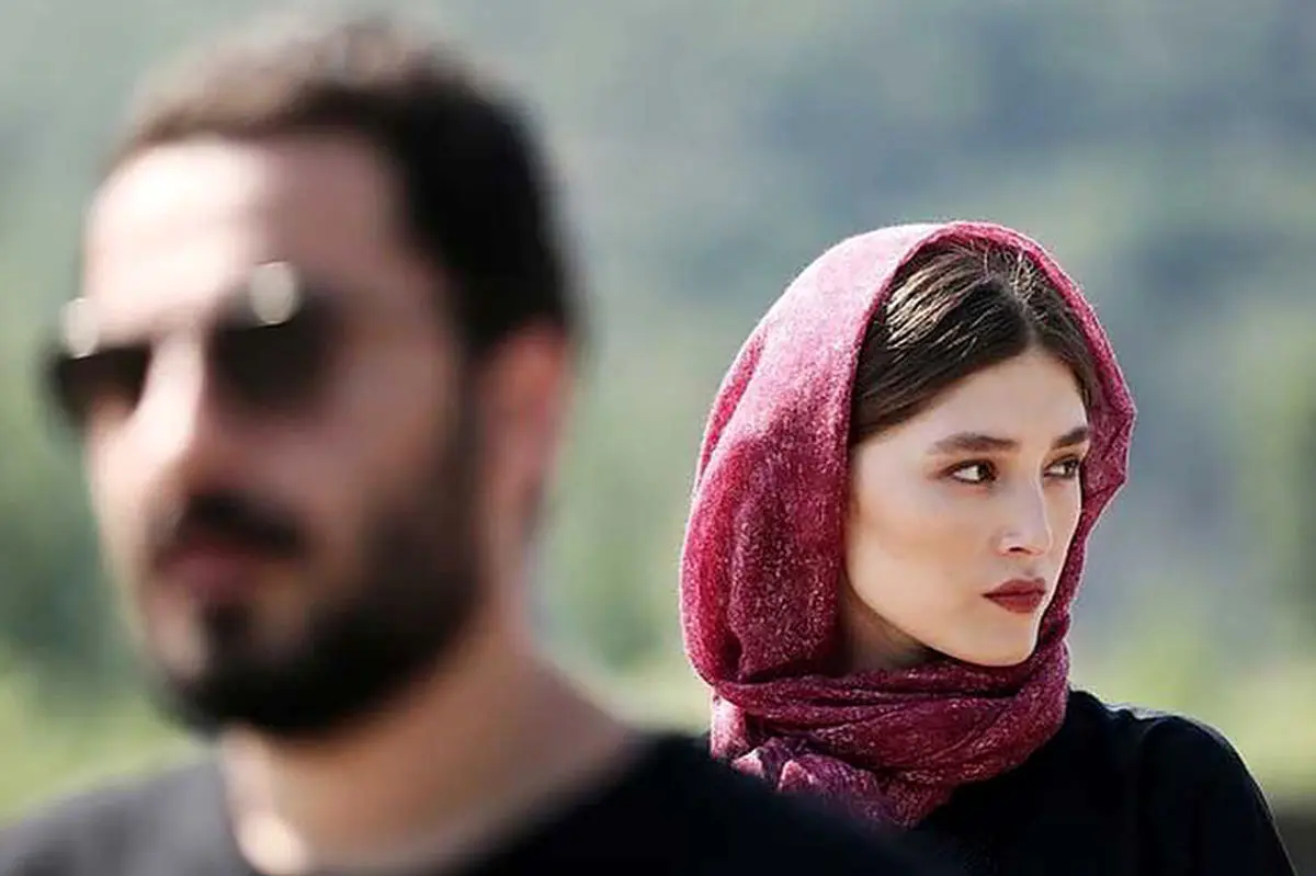 انتقاد محمود گبرلو از حرکت نمادین نوید محمدزاده و فرشته حسینی
