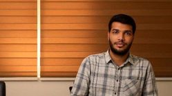 مجری توهین کننده به مقدسات اهل سنت در تلویزیون کیست؟ + بیوگرافی و حواشی