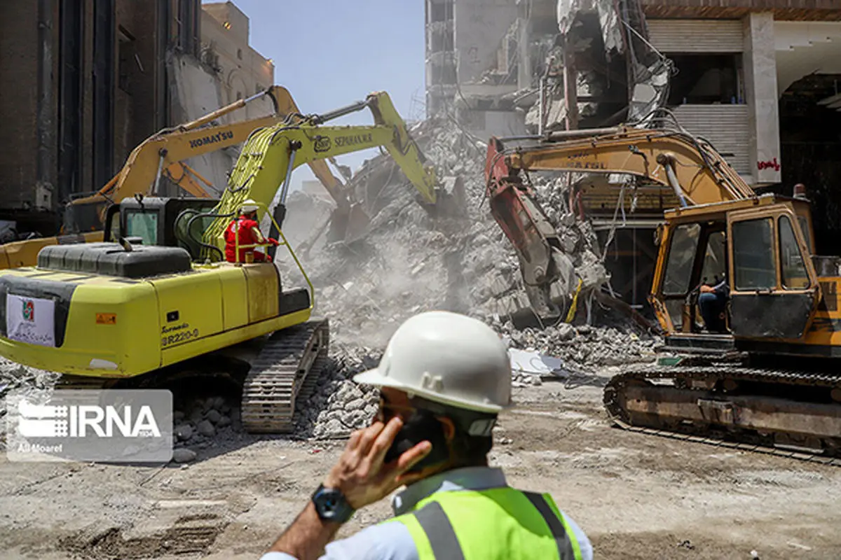 متروپل سخت‌تر ‌از ‌پلاسکو؛ آشنایی با همه مسئولان آبادان