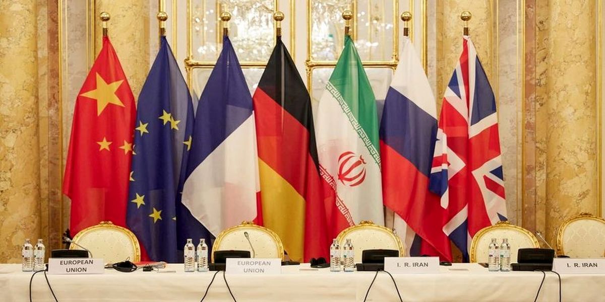 آمریکا در نبود توافق به تحریم ایران ادامه میدهد؟