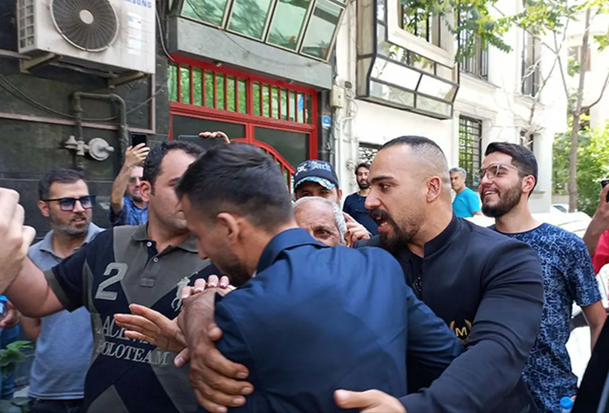 حاشیه‌های شگفت‌انگیز ‌‌نقل‌ و ‌انتقالات لیگ‌برتر