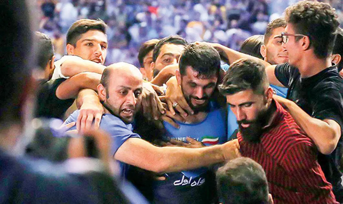 چرا مهر حسن یزدانی اینگونه بر جان مردم ما نشسته است؟