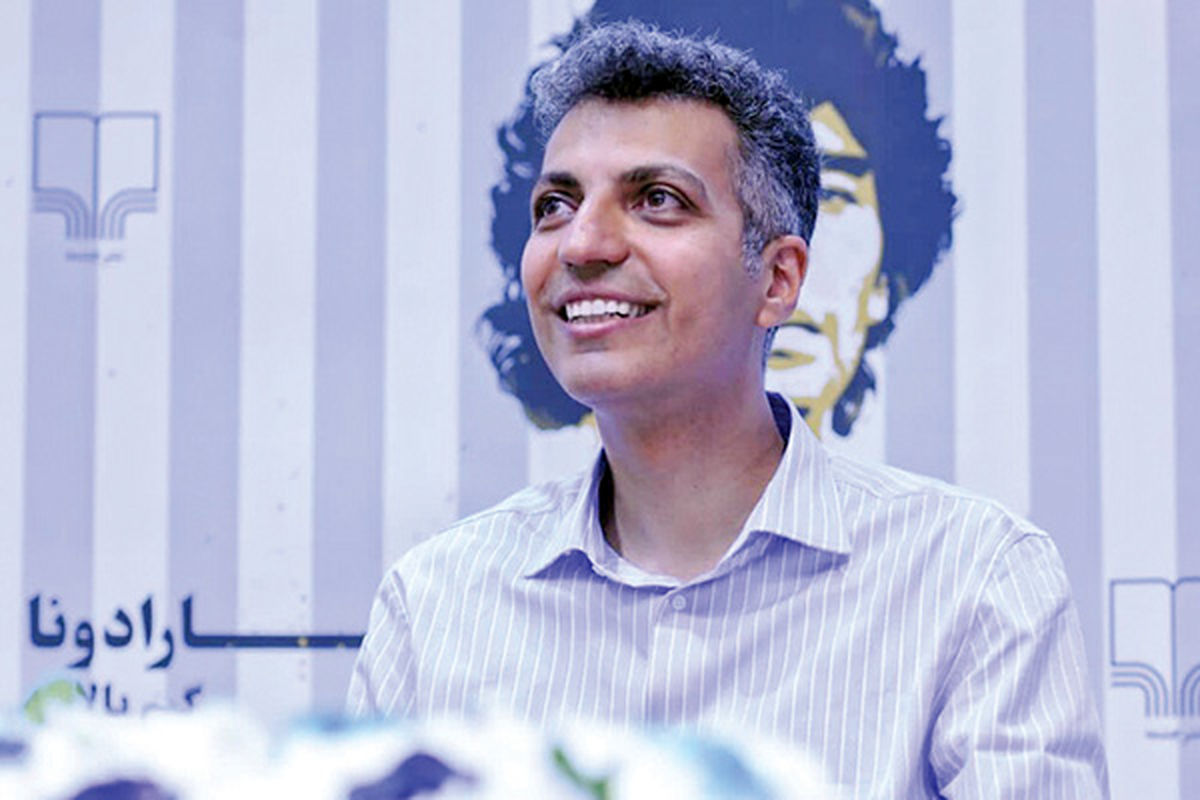 گفتگو با فردوسیپور در جشن رونمایی از کتاب مارادونا