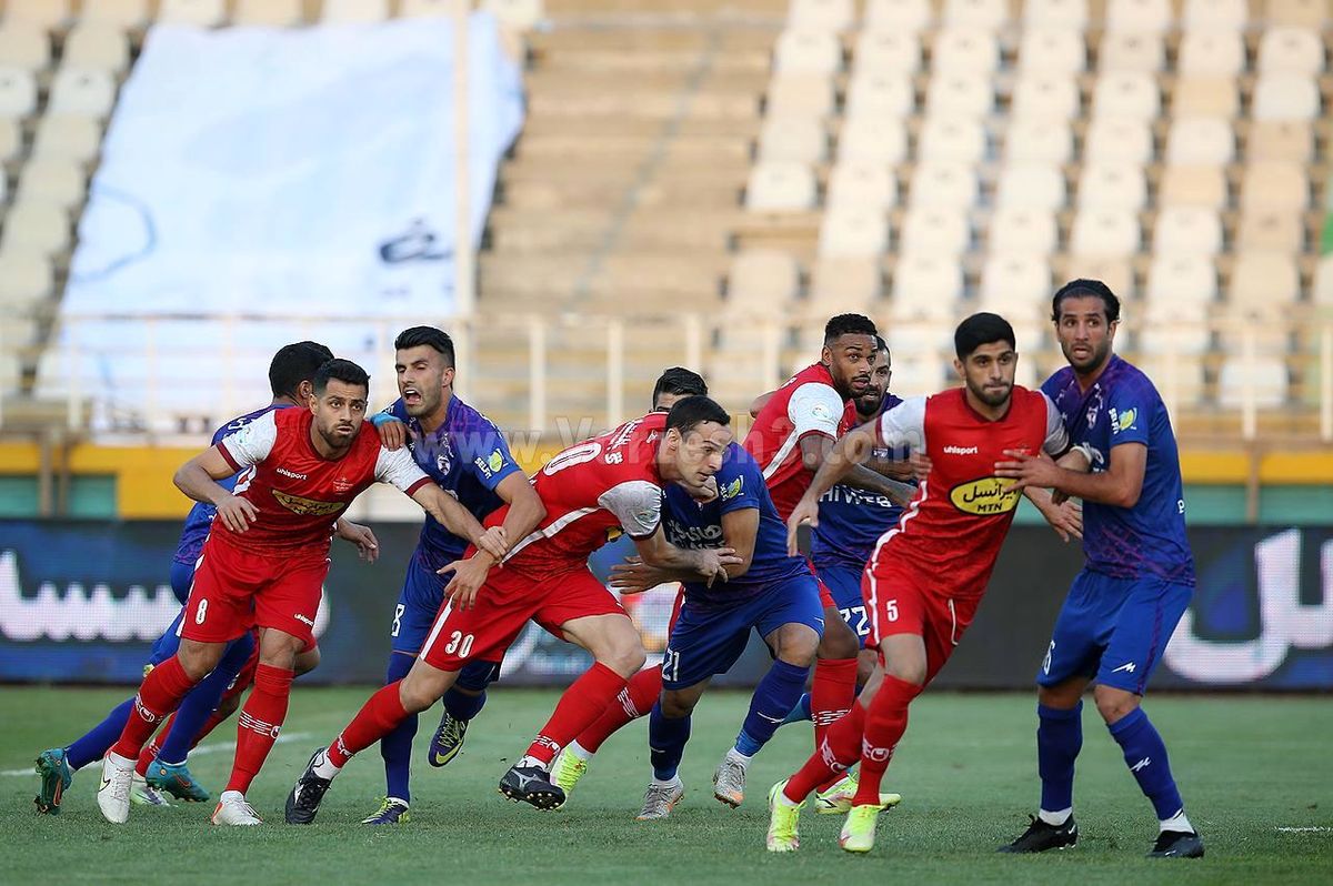 پیروزی پرسپولیس در شب ناکامی علیرضا بیرانوند
