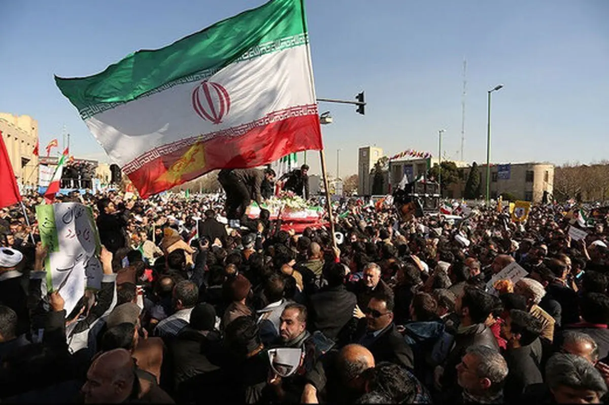 ببینید | راهپیمایی نمازگزاران نماز جمعه در محکومیت اتفاقات اخیر