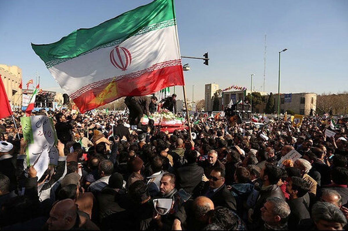ببینید | راهپیمایی نمازگزاران نماز جمعه در محکومیت اتفاقات اخیر