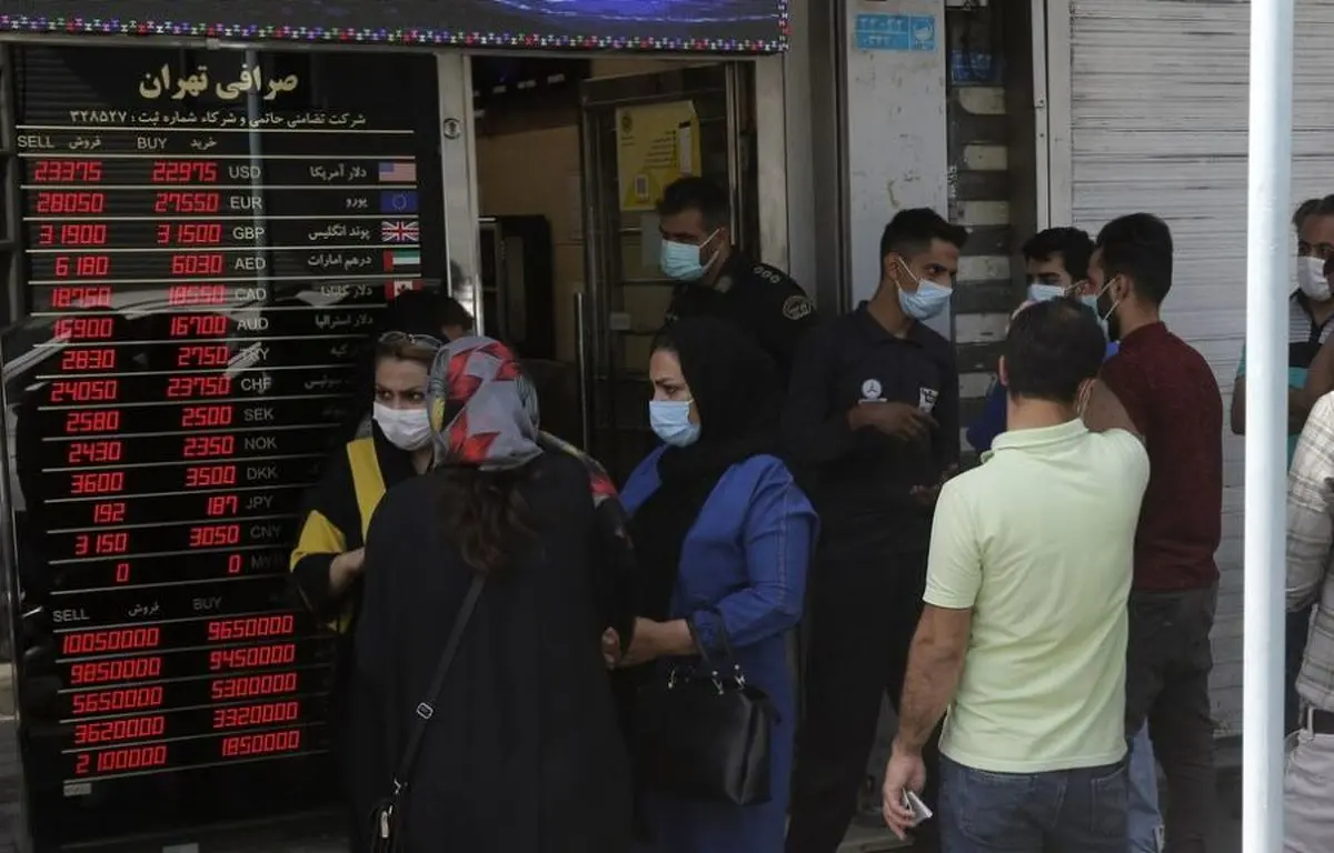 ‌ماجرای یک صف طولانی در خیابان سهروردی