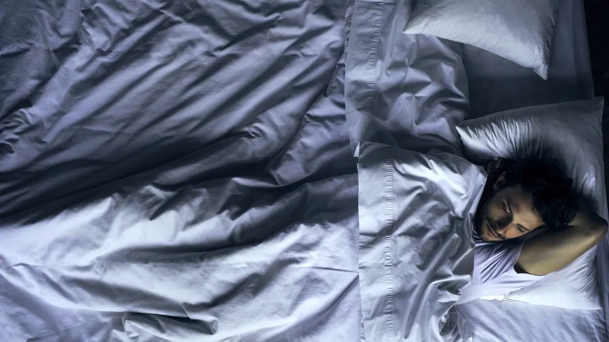 خواب‌های بد چه تعبیری دارند؛ از تعقیب شدن در خواب تا سقوط