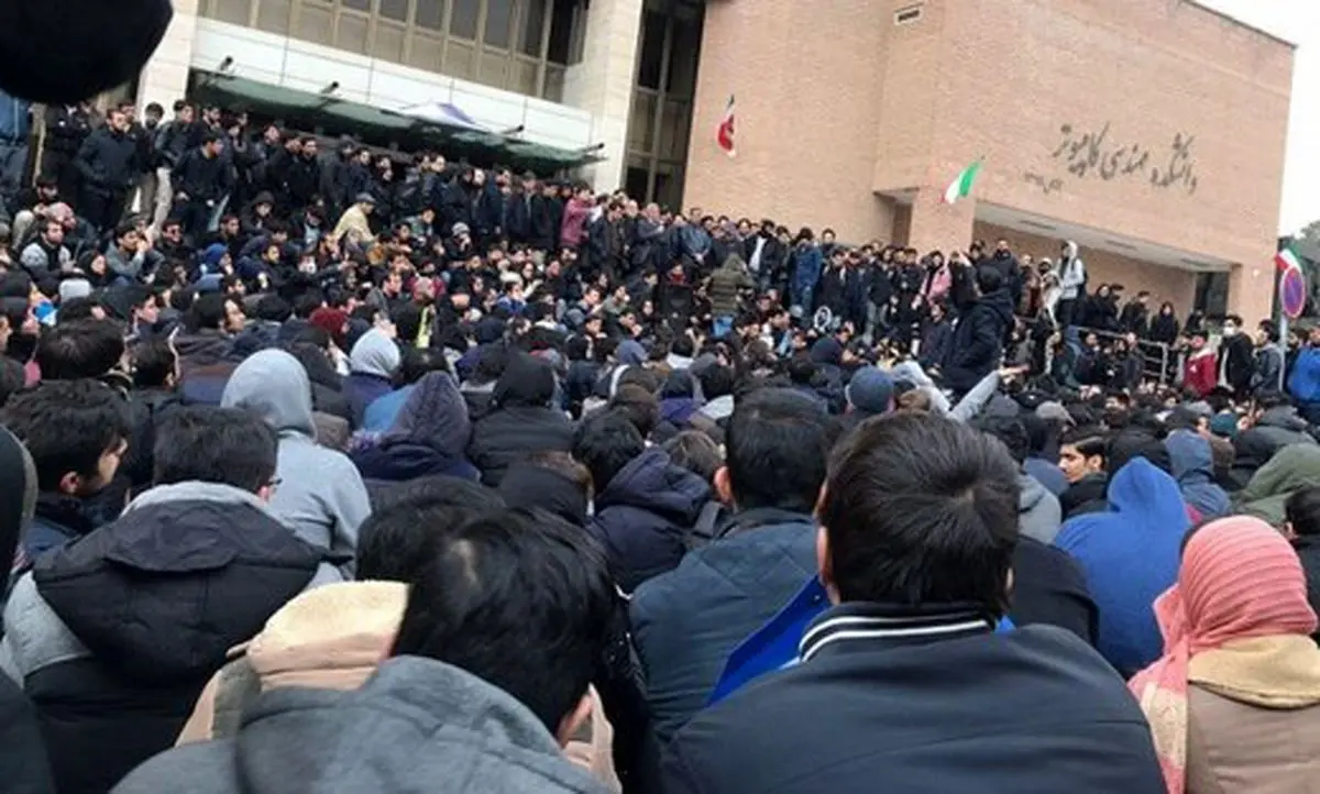 طرح مجلس برای ممنوع‌الخروج کردن دانشجویان در صورت هنجارشکنی