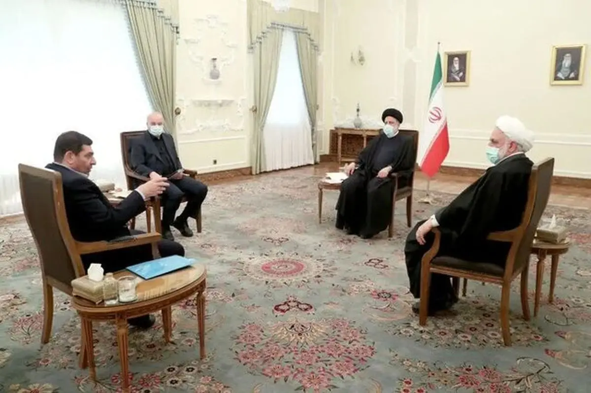 معمای حضور یک نفر اضافی در جلسه سه‌نفره سران قوا