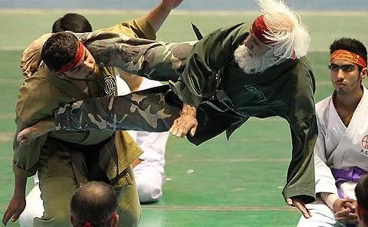 ماجرای پیچیده مالک و مشتری و حاج احمد علمایی