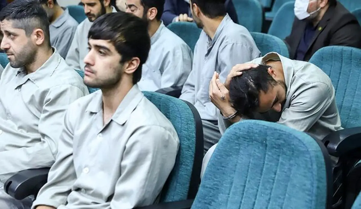 حکم اعدام دو تن از عوامل شهادت روح‌الله عجمیان اجرا شد