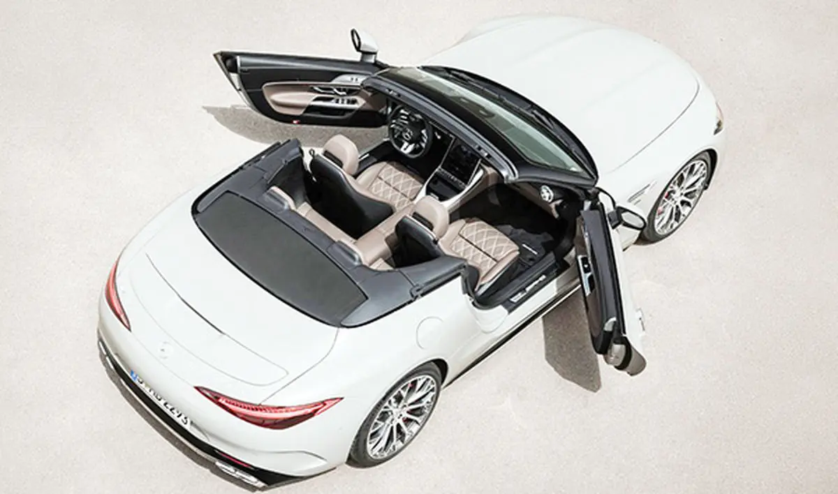 دیوانه‌بازی مرسدس بنز فقط با 4 سیلندر!