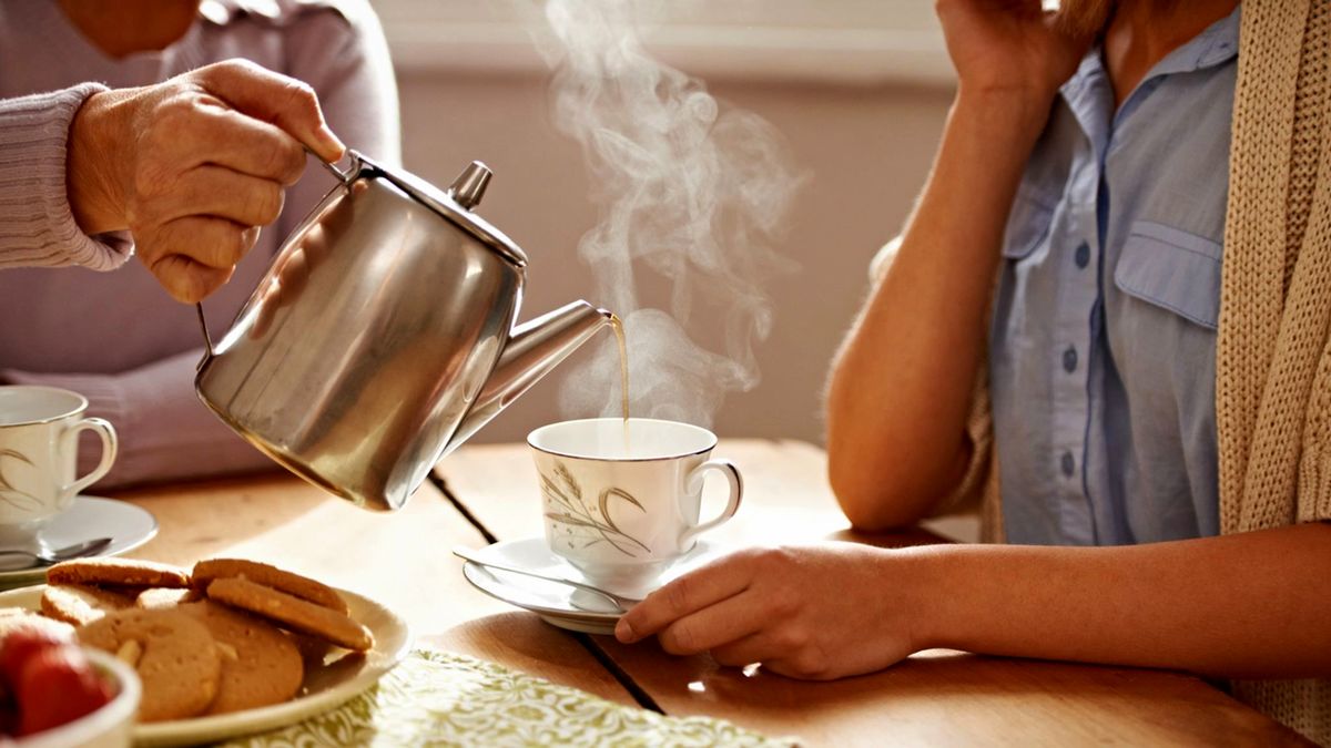 هشدار| هرگز چای را به این شکل ننوشید!